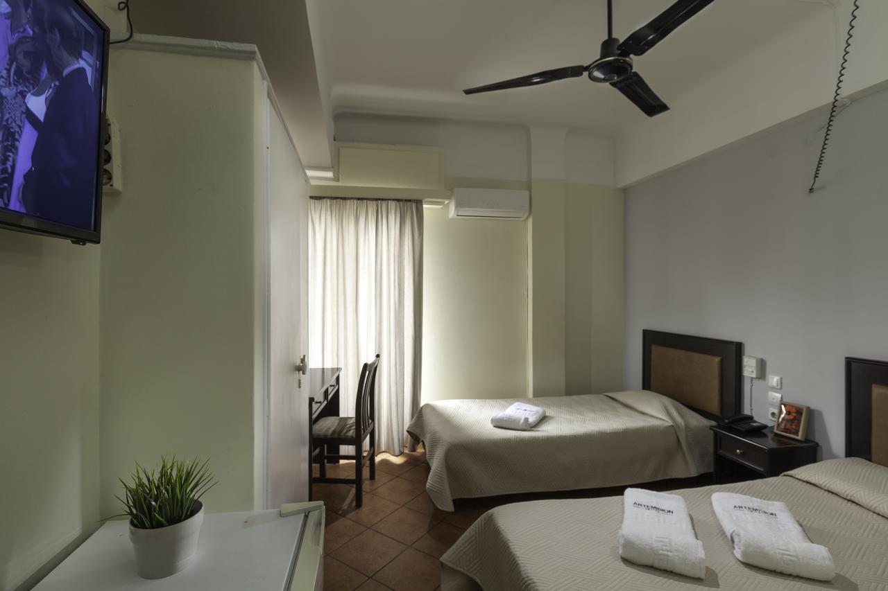 Artemision Hotel เอเธนส์ ภายนอก รูปภาพ